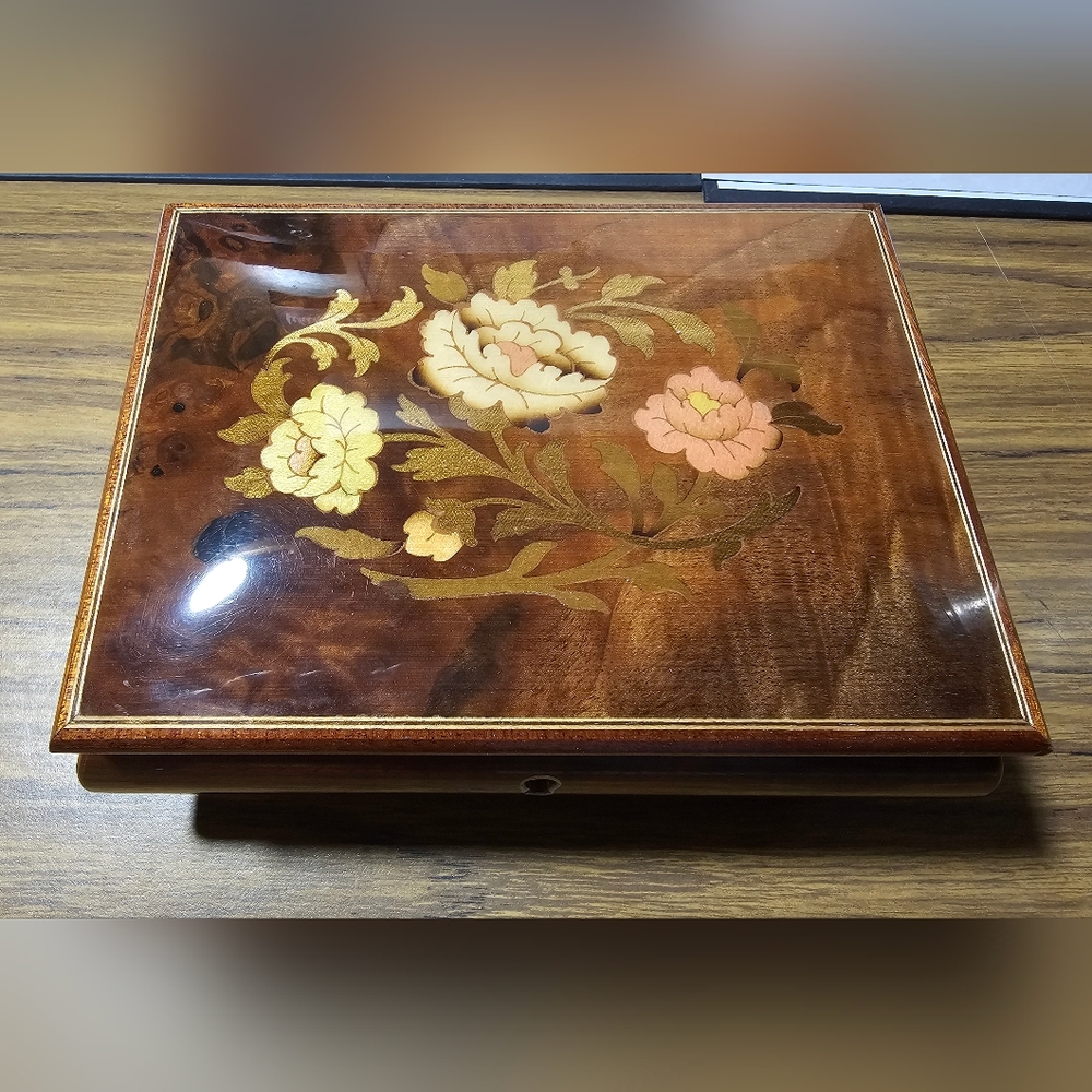 Antique Italian inlaid wood music jewelry box